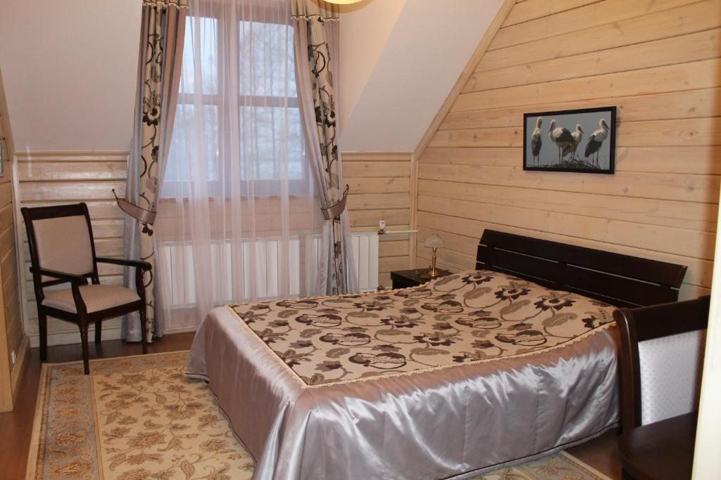 Двухместный (Двухкомнатный двухместный Делюкс) гостиничного комплекса Плавно, Волова Гора