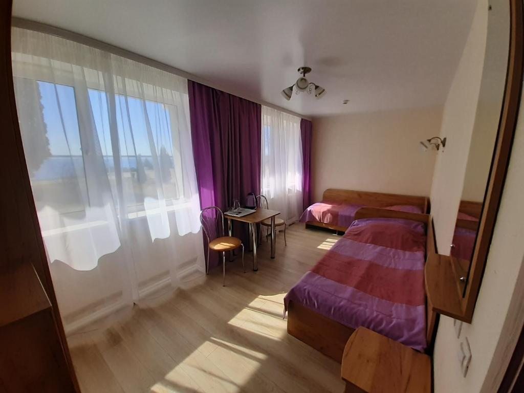 Двухместный (Двухместный номер с 1 кроватью или 2 отдельными кроватями) отеля Нарочь