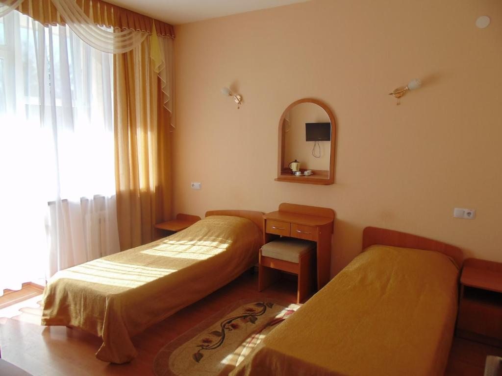 Двухместный (Двухместный номер с 2 отдельными кроватями) отеля Нарочанский берег, Нарочь