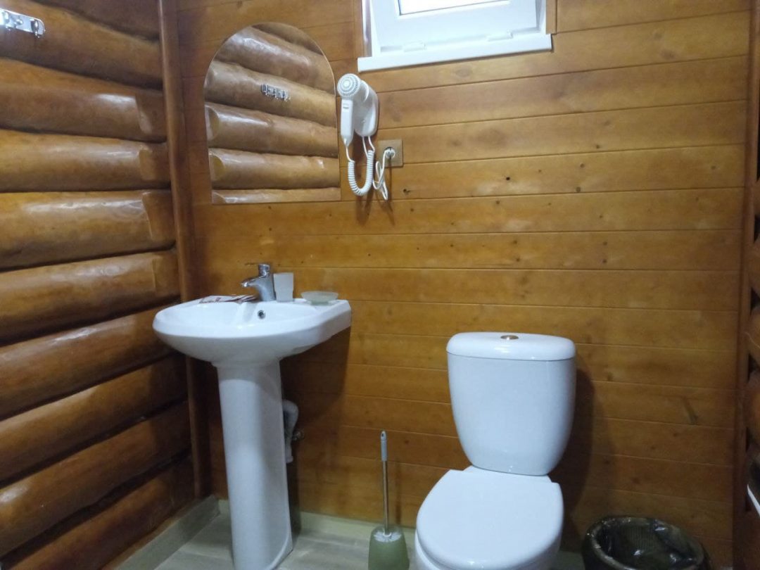 Коттедж (Двухэтажный деревянный домик) отеля Пляжный поселок, Анапа