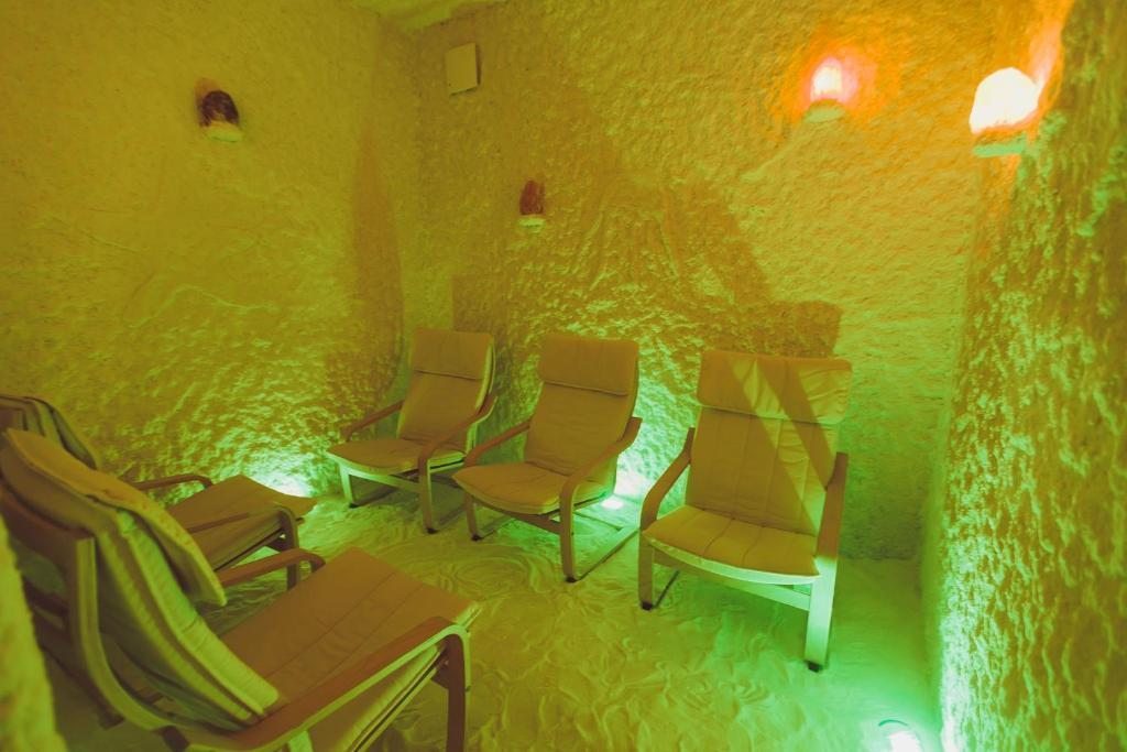 Солевая пещера отеля Пляжный поселок, Анапа. Отель Пляжный поселок