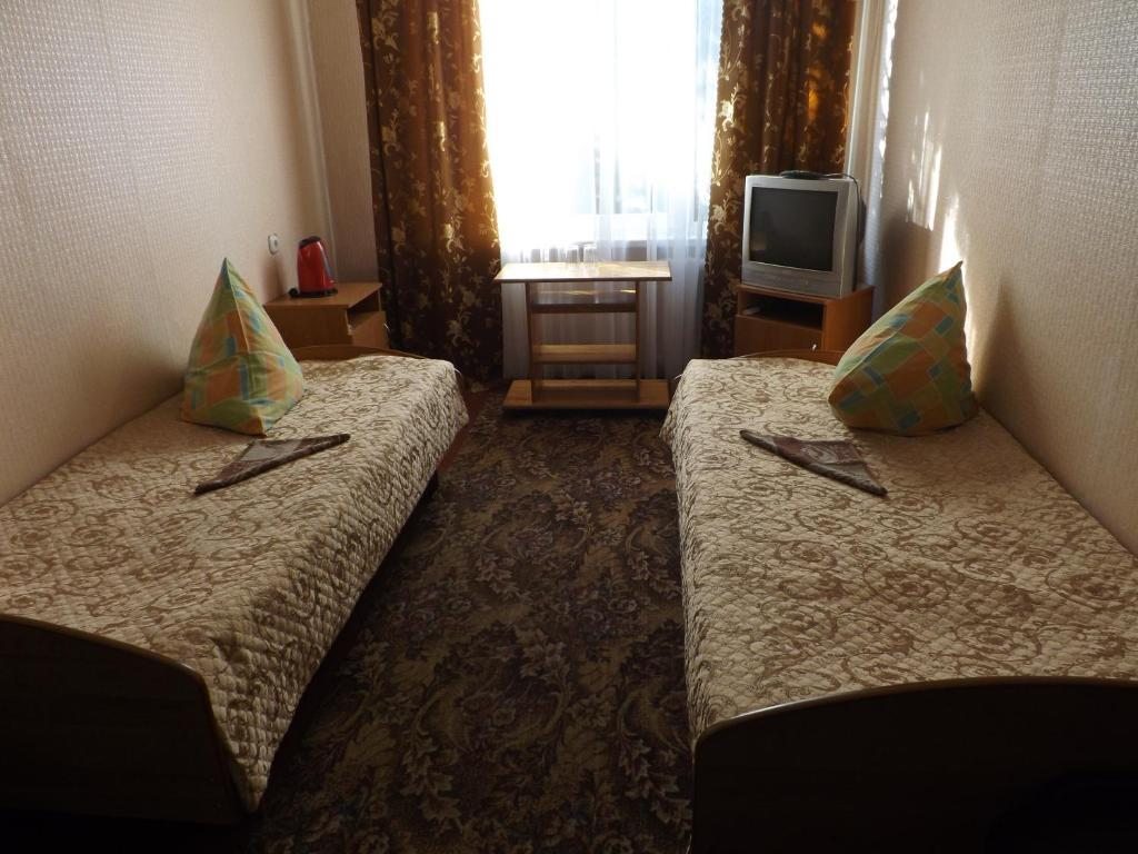 Номер (Спальное место в бюджетном двухместном номере с 2 отдельными кроватями) отеля Сигнал ДОСААФ, Могилев