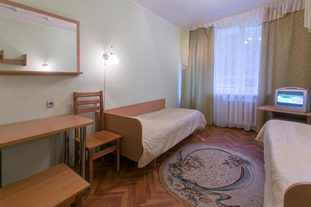 Двухместный (Двухместный номер с 2 отдельными кроватями) санатория Белорусочка, Ждановичи