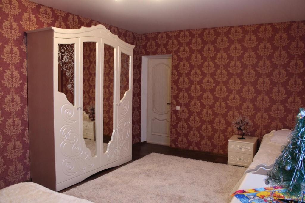 Двухместный (Двухместный номер с 2 отдельными кроватями) гостевого дома Несвижский Маёнтак
