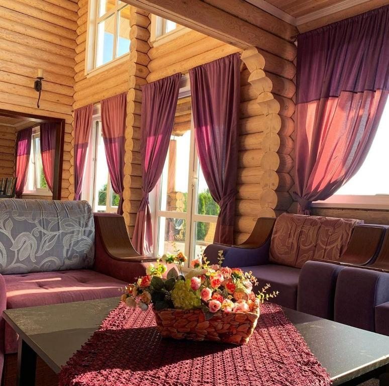 Двухместный (Номер Делюкс с кроватью размера «king-size») гостевого дома Ласточкино гнездо, Логойск