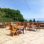 Видовая терраса в отеле «Вилла Олива-Арт», г. Алушта