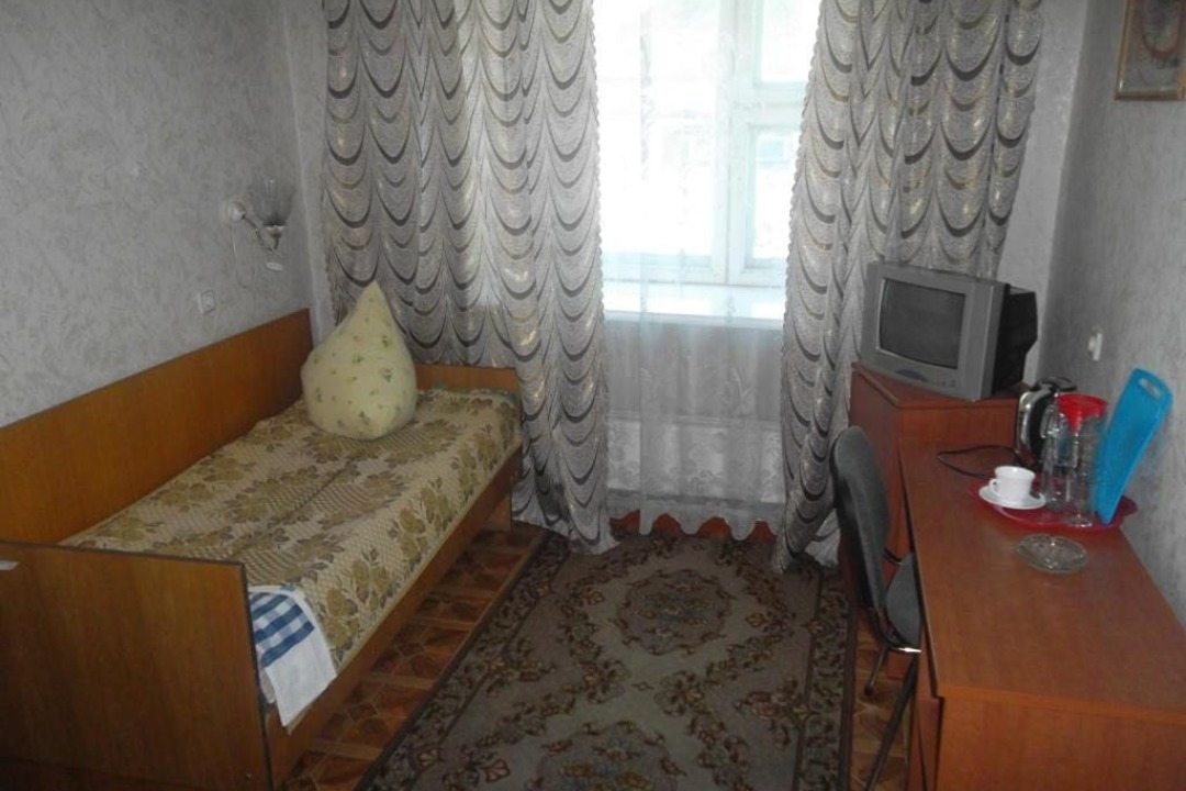 Одноместный (Небольшой) гостиницы Кедр, Лесосибирск
