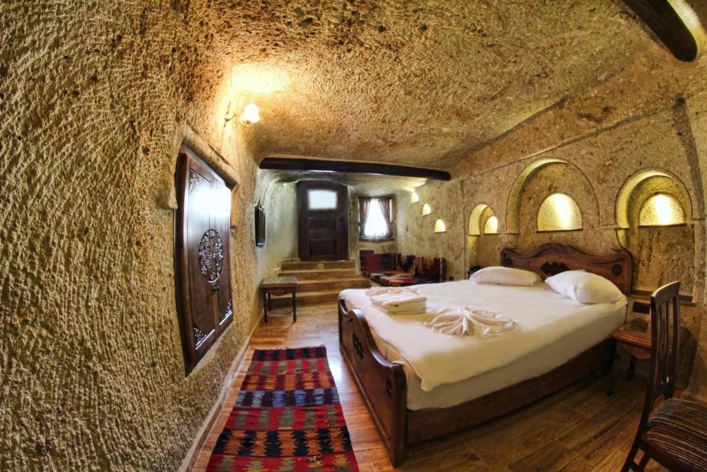Двухместный (Номер Делюкс «Пещера») отеля Kemerhan Cave Suites, Ургюп