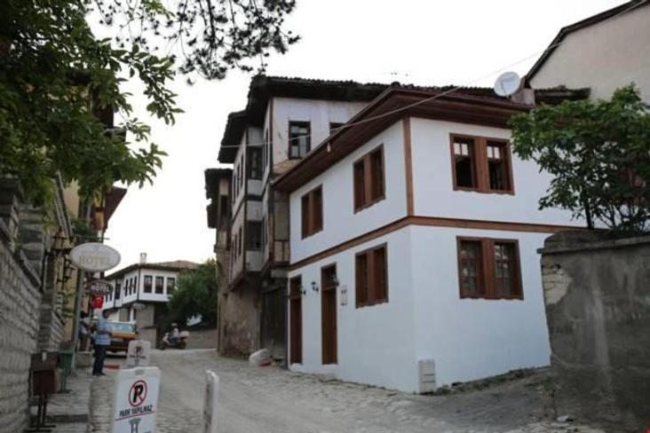 Двухместный (Стандартный двухместный номер с 1 кроватью или 2 отдельными кроватями) отеля Yildiz Sari Konak Hotel, Сафранболу