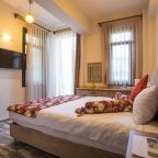 Двухместный (Двухместный номер с 1 кроватью и видом на горы), Villa Marine Hotel