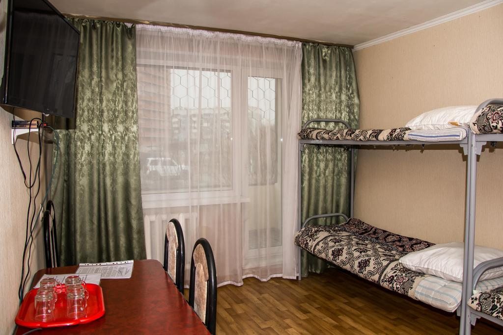 Шестиместный (Койко-место в 6-местном общем номере) гостиницы Юбилейная, Уссурийск