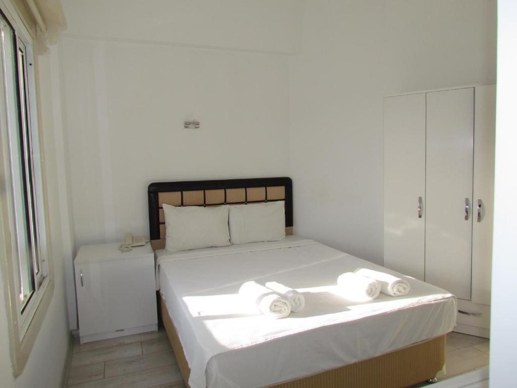 Двухместный (Стандартный двухместный номер с 1 кроватью или 2 отдельными кроватями) отеля Mini Star Hotel, Битез