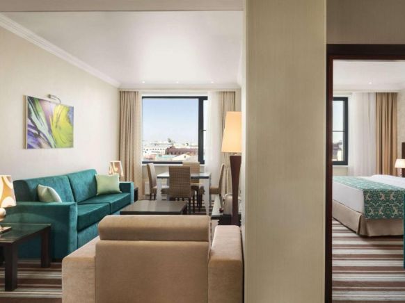 Фотография номера гостиницы Рамада Казань Сити Центр