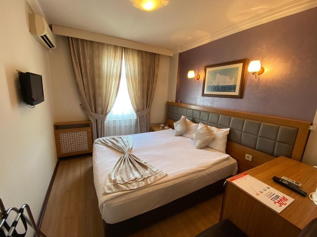 Двухместный (Стандартный двухместный номер с 1 кроватью) отеля Anzac Hotel, Чанаккале