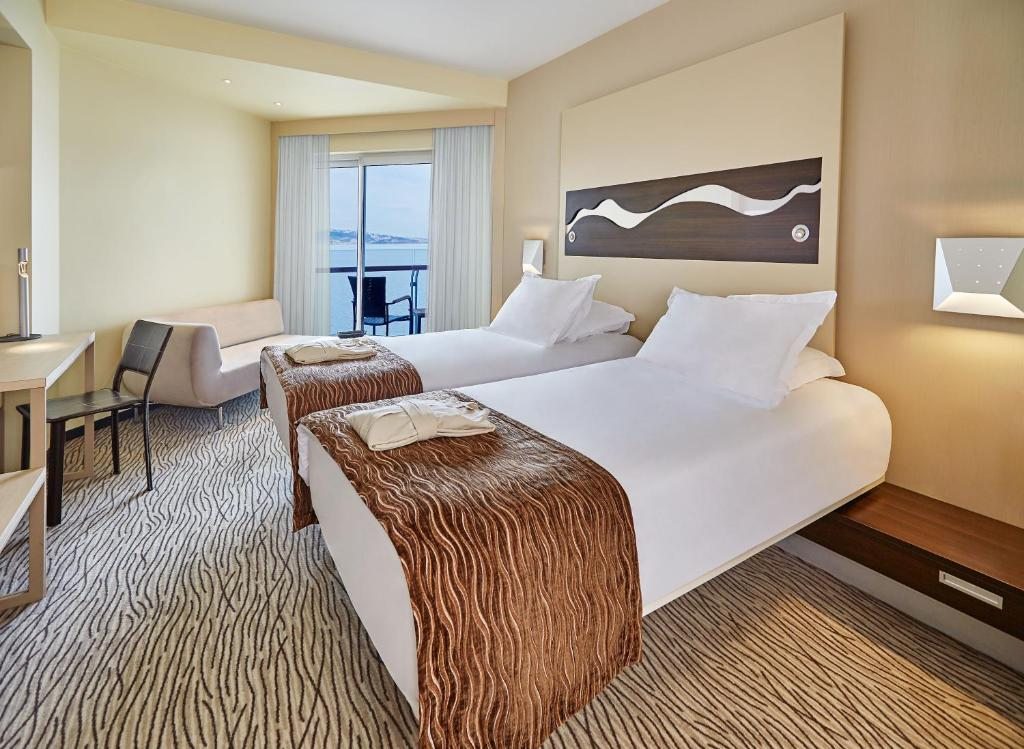 Двухместный (Улучшенный двухместный номер с 1 кроватью или 2 отдельными кроватями) отеля Richmond Nua Wellness Spa - Adult Only, Сапанджа