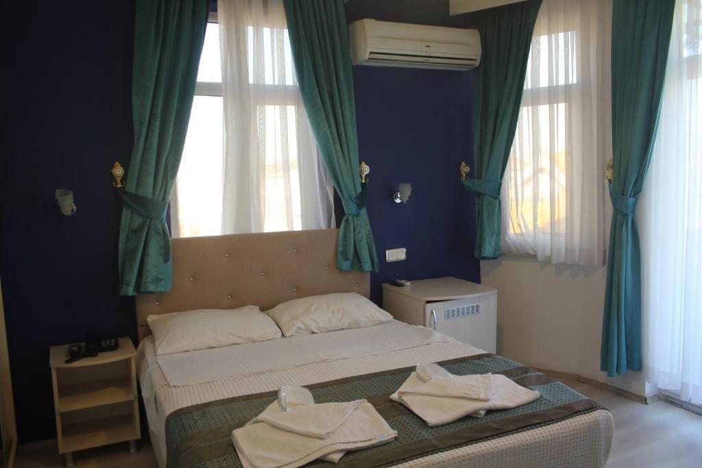 Двухместный (Двухместный номер Делюкс с 1 кроватью и видом на море) гостевого дома Masal Hotel, Бююкада
