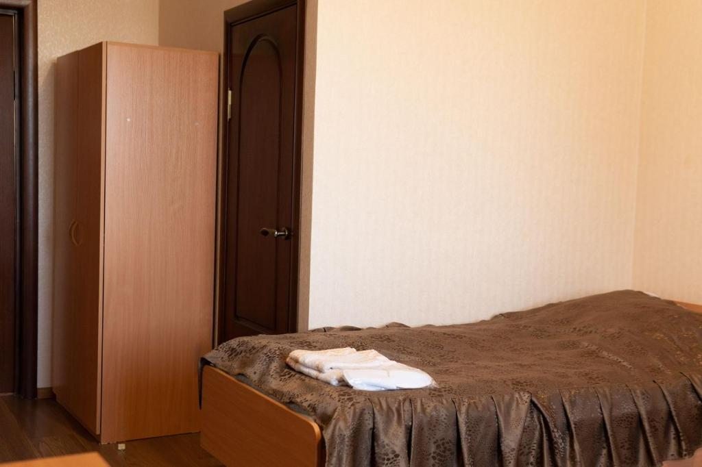 Трехместный (Стандартный трехместный номер) отеля Усадьба на Сушзаводской, Лотошино