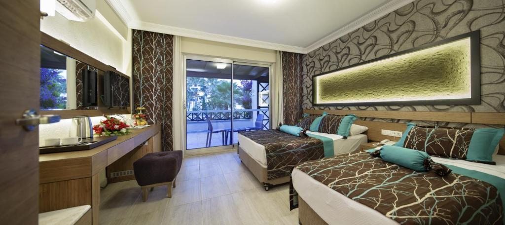 Трехместный (Вилла (для 3 взрослых)) курортного отеля Saphir, Конаклы