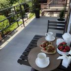 Терраса, Гостевой дом Совёнок