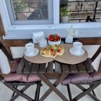 Терраса, Гостевой дом Совёнок