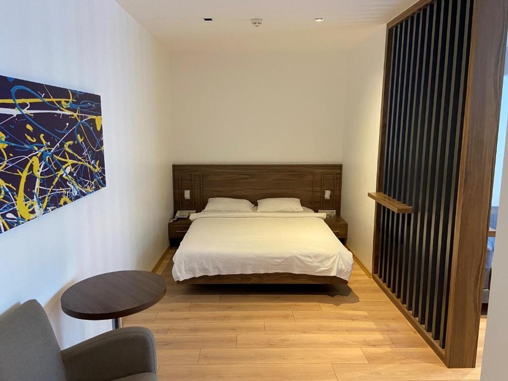 Двухместный (Улучшенный двухместный номер с 1 кроватью) отеля Herakles Thermal, Памуккале