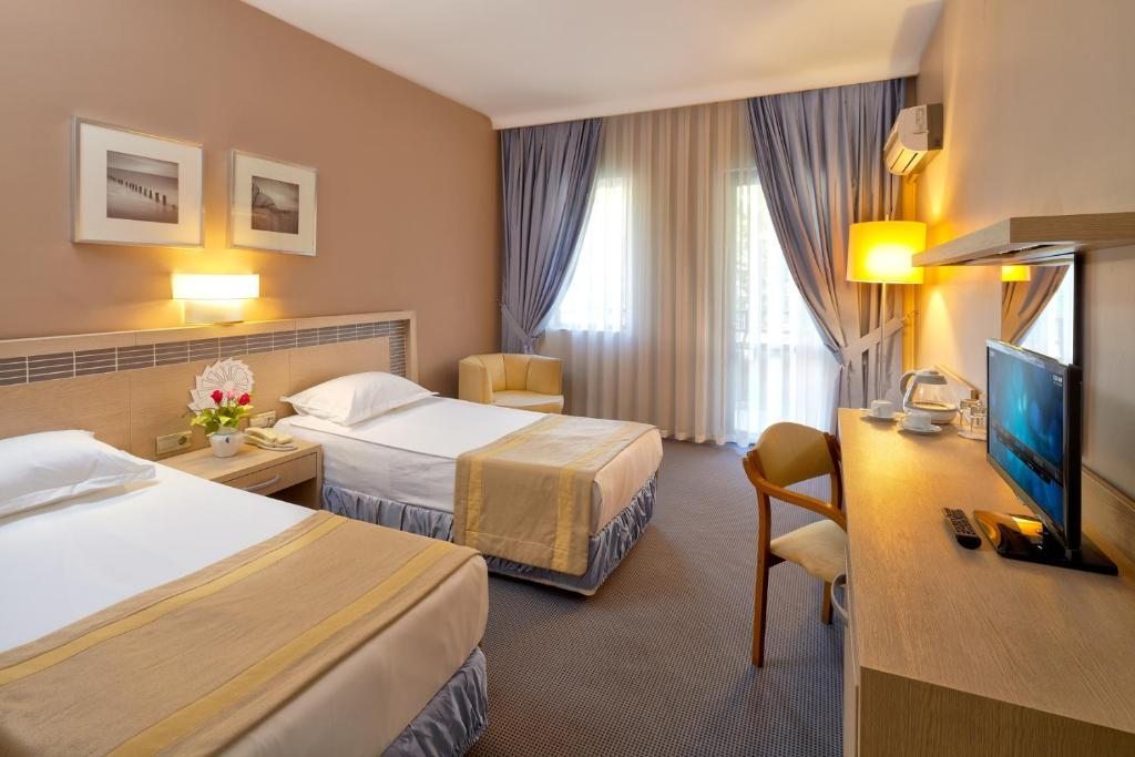 Двухместный (Стандартный двухместный номер с 1 кроватью) курортного отеля Pam Thermal Hotel Clinic & Spa, Памуккале