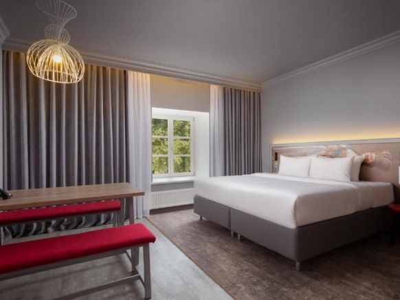 Фотография номера гостиницы Театральная площадь