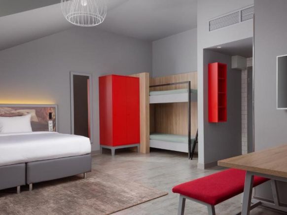 Фотография номера гостиницы Театральная площадь