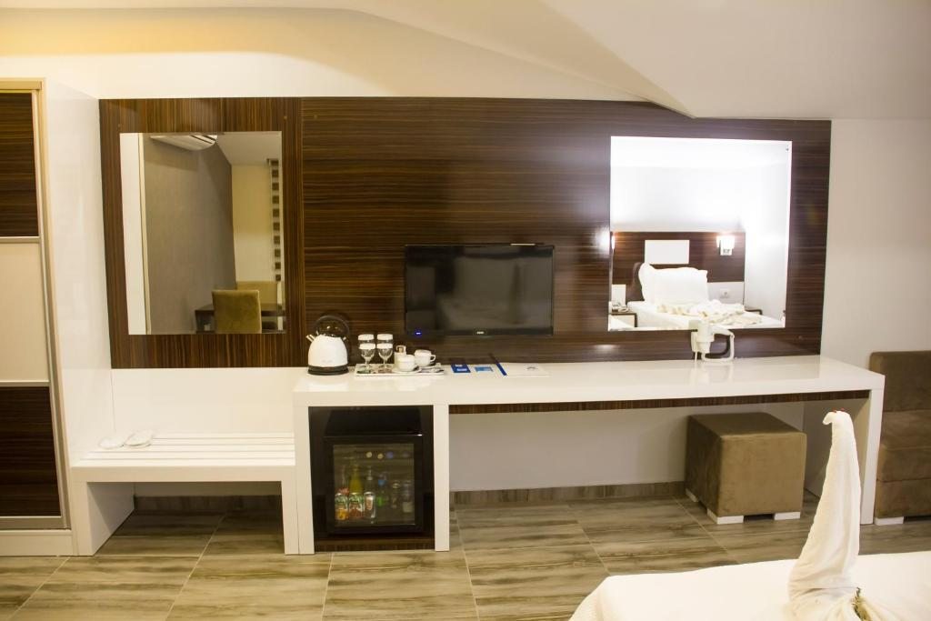 Двухместный (Бюджетный двухместный номер с 1 кроватью) отеля Pamukkale Ece Otel, Памуккале