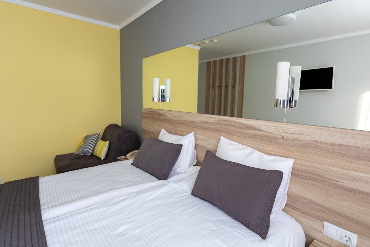 Трехместный (Комната 18 м2), Апартаменты Dom 55