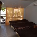 апартаменты в 2х уровнях  второй этаж,номер 18.