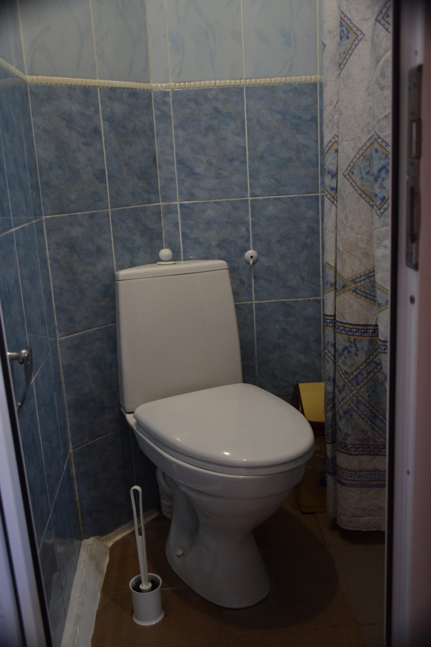 С/у в студио на первом этаже