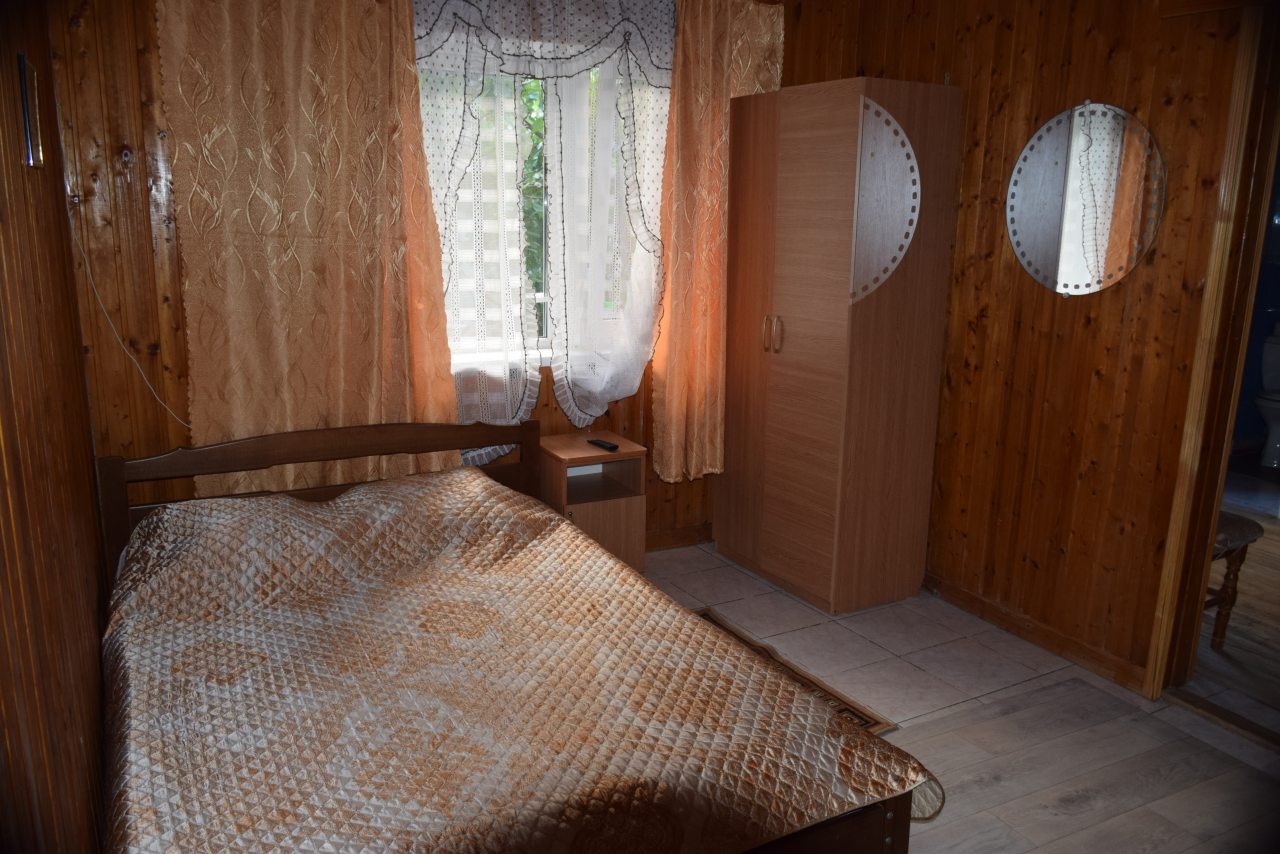 Студио на первом этаже