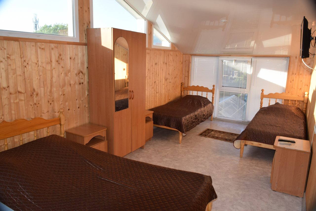 Апартаменты в двух уровнях ( второй этаж) номер 19