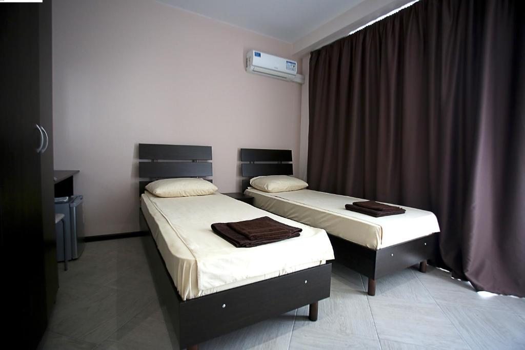 Двухместный (Двухместный номер с 2 отдельными кроватями) гостевого дома Dream House, Лазаревское