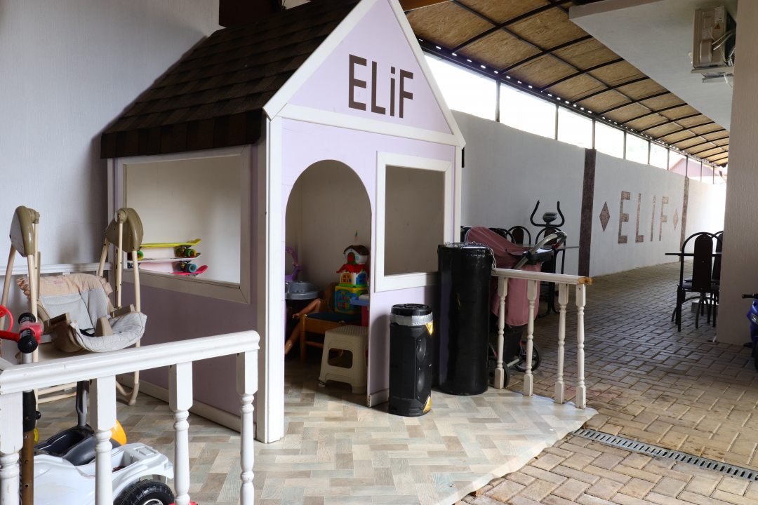 Детская игровая площадка, Гостевой дом Guest House Elif