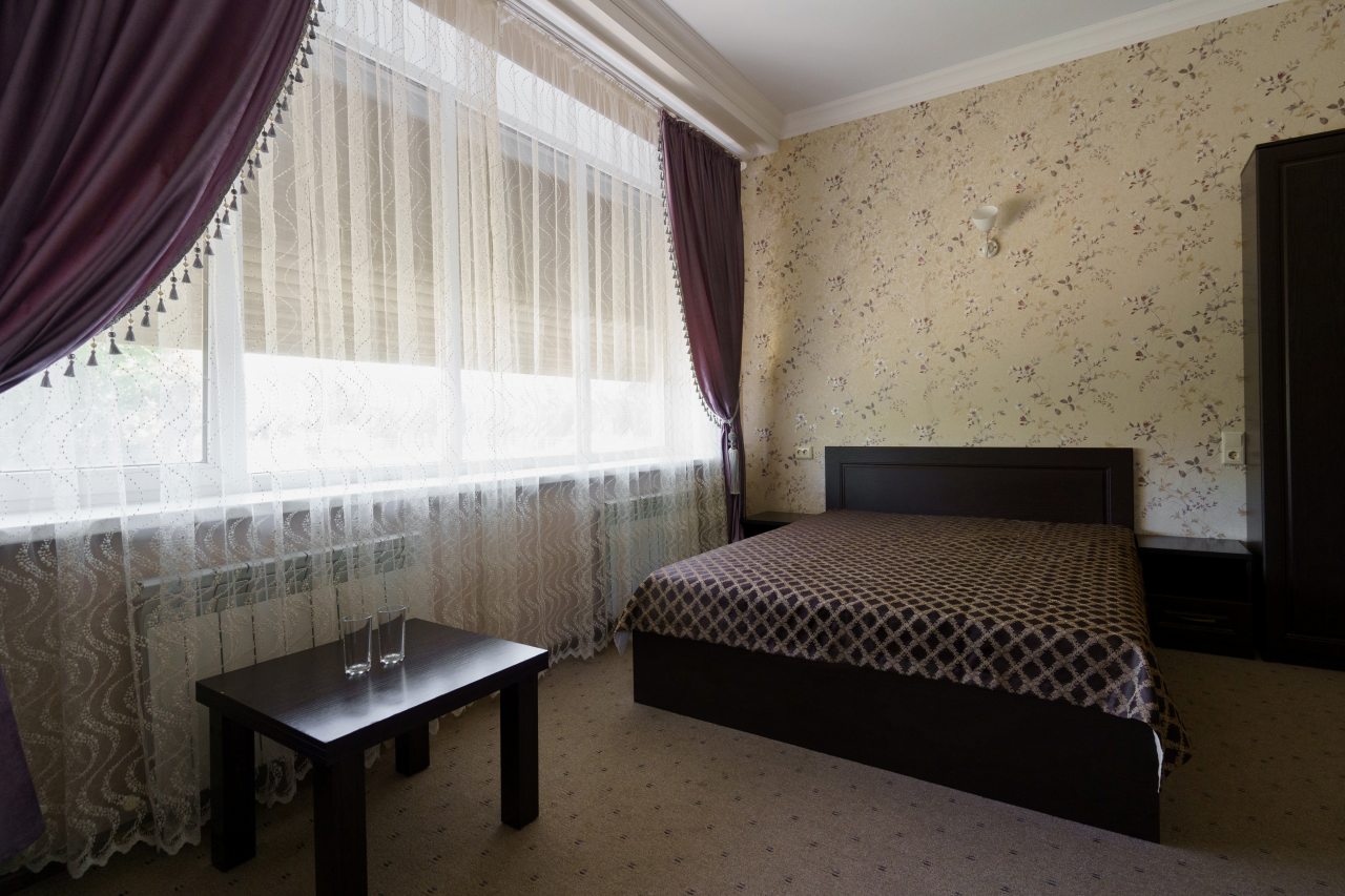 Трехместный (Комфорт) гостиницы Браво, Оренбург
