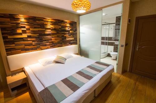 Двухместный (Стандартный двухместный номер с 1 кроватью или 2 отдельными кроватями) отеля Ayderoom Hotel, Яйла-Айдер