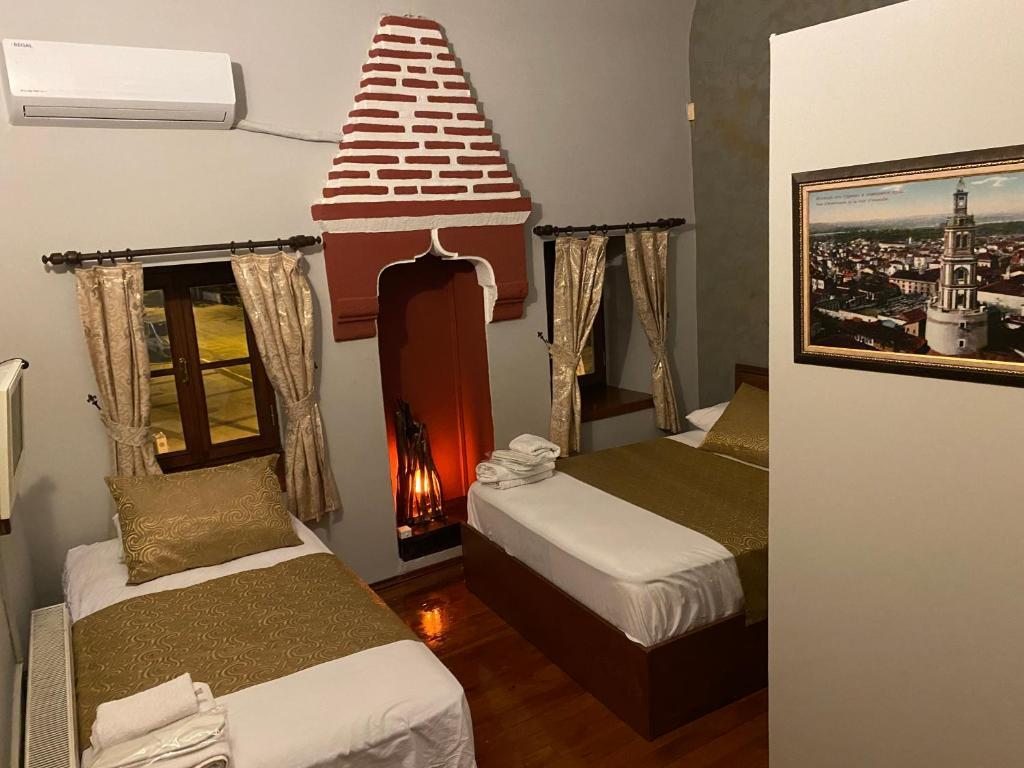 Двухместный (Стандартный двухместный номер с 2 отдельными кроватями) отеля Tashan Hotel Edirne, Эдирне