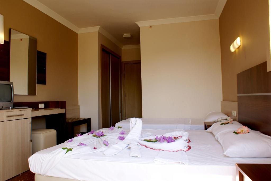 Двухместный (Стандартный двухместный номер с 1 кроватью) отеля Magic Sun, Бельдиби