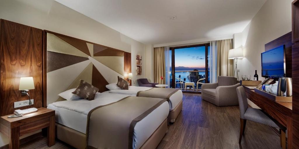Двухместный (Улучшенный двухместный номер с 1 кроватью) курортного отеля Nirvana Lagoon Villas Suites & Spa, Бельдиби
