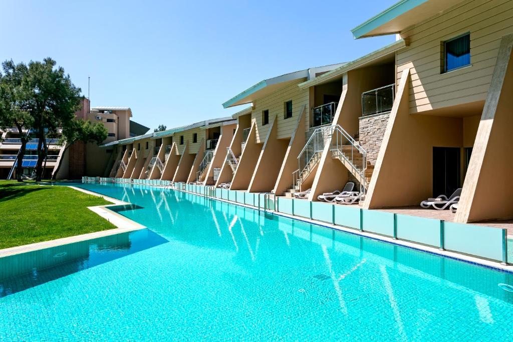 Апартаменты (Апартаменты Family Pool House) курортного отеля Rixos Sungate, Бельдиби