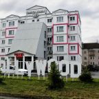 Фасад отеля MAXROOMS Рыбинск