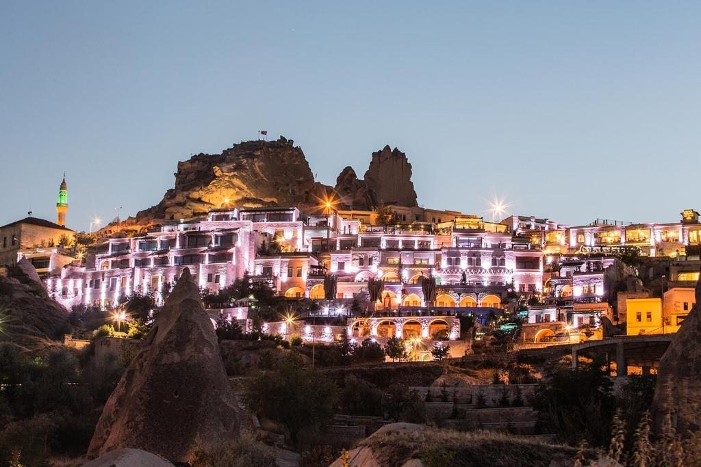 Курортный отель Cappadocia Cave (CCR), Учхисар