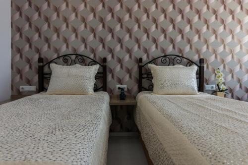 Номер (Кровать в общем 6-местном номере для мужчин и женщин) отеля Cappadocia Symbol Hotel Uçhisar, Учхисар