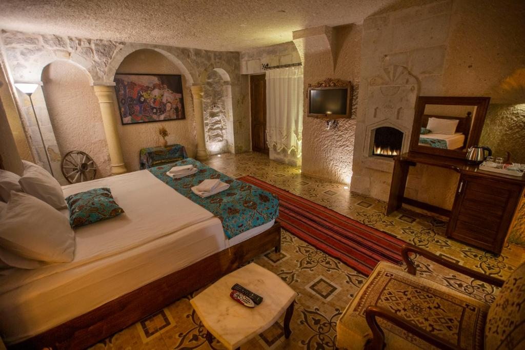 Сьюит (Двухместный номер с 1 кроватью и панорамным видом) отеля Hermes Cave Hotel, Учхисар