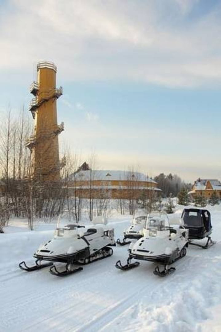 Прокат снегоходов, Отель Чеснава