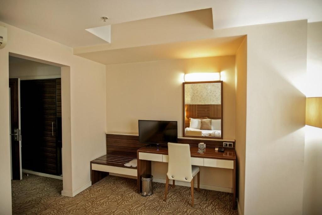 Двухместный (Большой двухместный номер с 1 кроватью) отеля Grand Denizli, Денизли