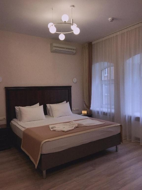 Сьюит (Двухместный номер «Комфорт» с 1 кроватью) отеля Евразия, Санкт-Петербург