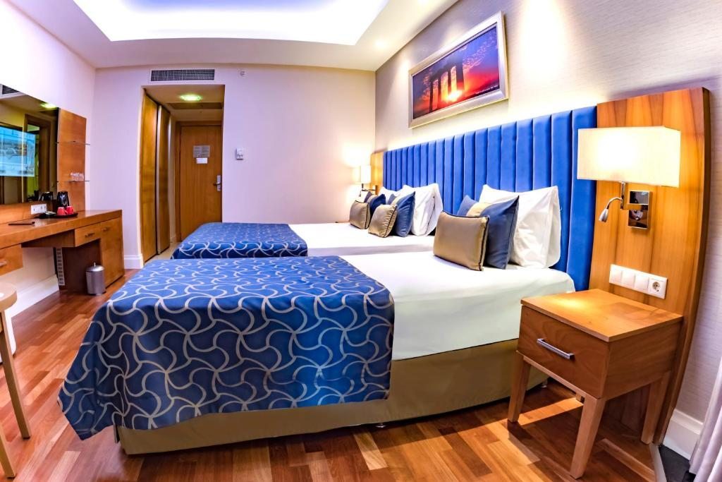 Двухместный (Большой двухместный номер с 1 кроватью или 2 отдельными кроватями) курортного отеля Liberty Hotels Lara, Лара